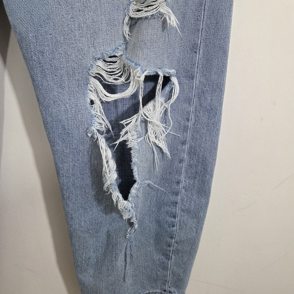 Levi's Made & Crafted Barrel Leg Jeans Size 29 Distressed Japanese Denim - Picture 3 of 13
